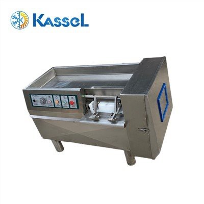 Automatický řezací stroj